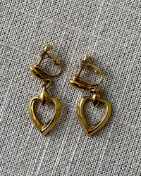 vintage heart earring