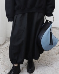 (AZUL by moussy)black balloon skirt