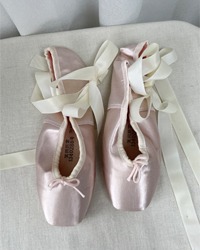 (Chacott) Ballet Shoes