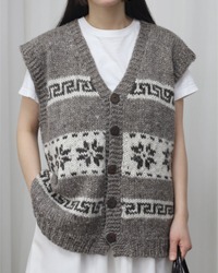 nordic heavy wool knit vest