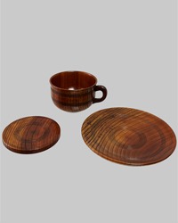 wood cup , plate set